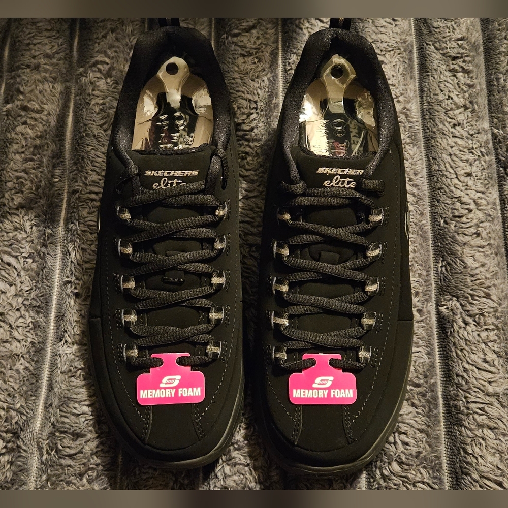Skechers Trendsetter Sneakers, Black Size 8.5